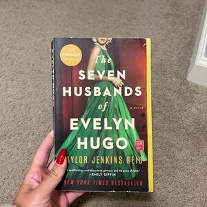 Evelyn Hugo book